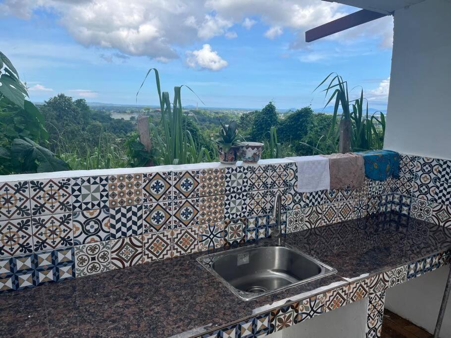 Beautiful 3 Bedroom Vacation Home With View. Zamboanga Exterior photo